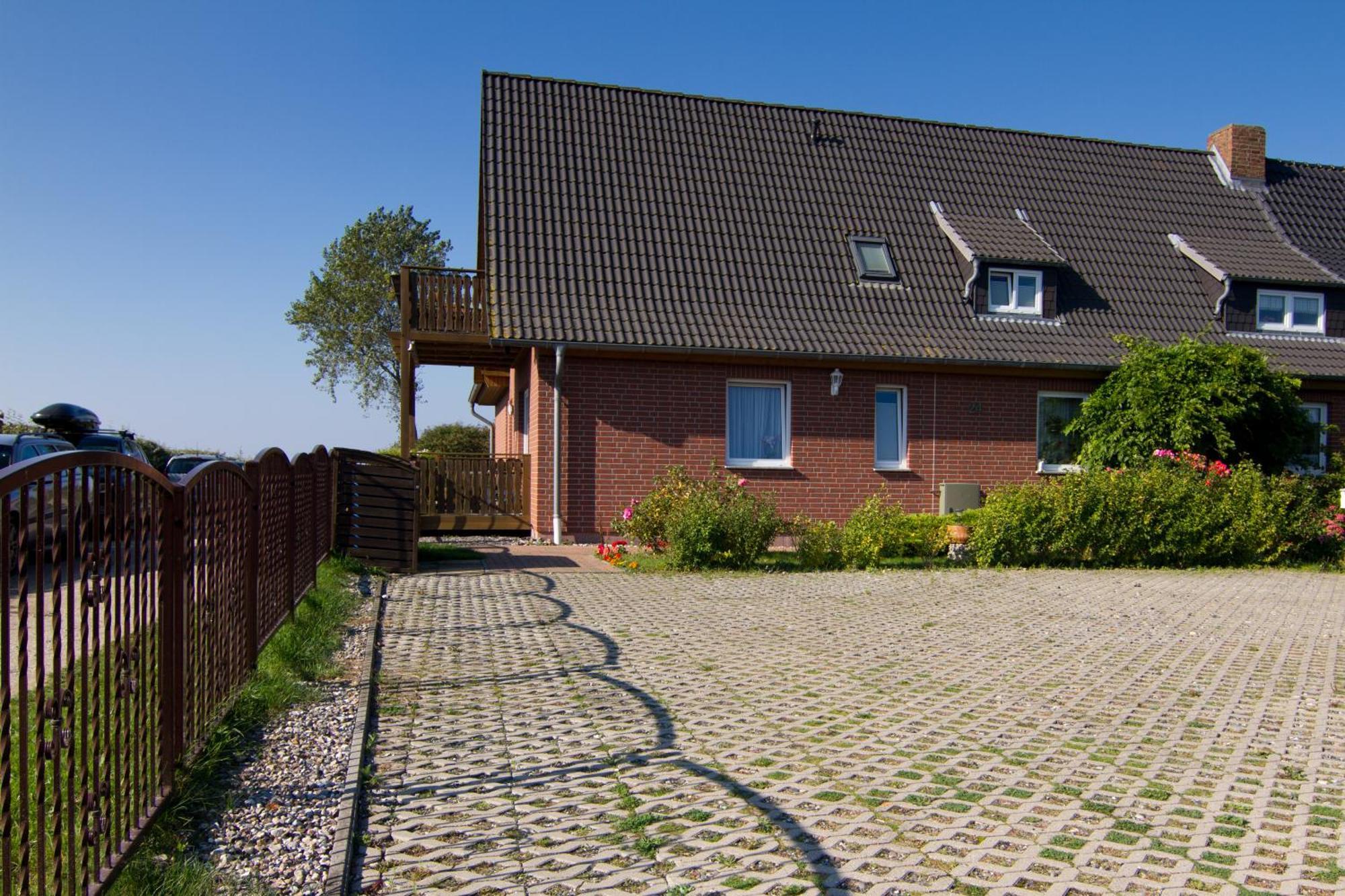 Ferienwohnungen Dornbuschblick Dranske Buitenkant foto